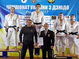 Сборная команда Днепропетровской области по дзюдо завоевала 12 наград на главном старте сезона