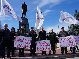 В Союзе журналистов Москвы выступили в поддержку лидера «Русского блока»
