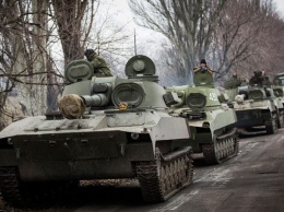 Боевики берут в танкисты трактористов