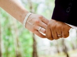На Донетчине уже более 2 тыс. пар воспользовались услугой «бракосочетание за сутки»