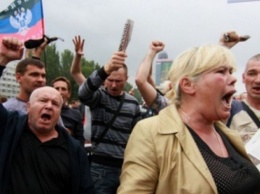 Россиянам бы такие зарплаты и цены: жители оккупированного Донбасса устроили истерику в сети