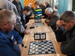 Определись сильнейшие в чемпионате Бердянска по шашкам