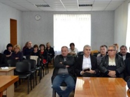 Заседание общественного совета в Доброполье: говорили о субсидиях, пенсионной реформе и незаконной торговле
