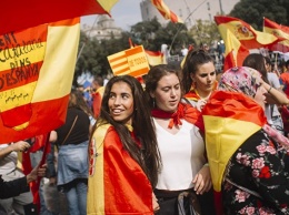 Правительство Испании в субботу определит меры в отношении Каталонии