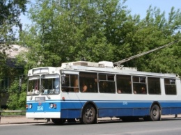 В херсонских троллейбусах детей уже в заложники берут
