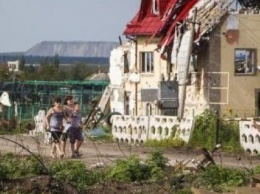 Известный разрушенный дом в поселке Семеновка владельцы восстанавливают самостоятельно