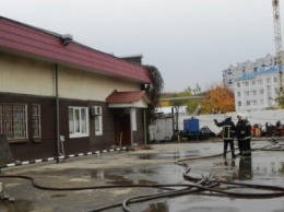 В Чернигове горело здание строительной компании «Укрсивербуд»