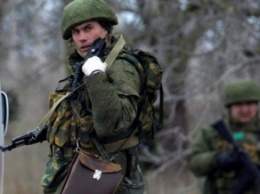 В Крыму усилили охрану на складах с оружием