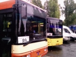 В Запорожье на одном из самых проблемных маршрутов появились новые автобусы