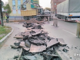 При прокладке канализации разбили новую дорогу - николаевцы возмущаются таким планированием работ