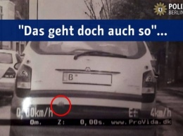 Полиция Берлина оштрафовала мужчину, который вез своего сына в багажнике