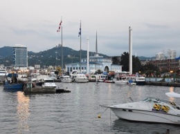 Корабли НАТО зашли в грузинский порт Батуми