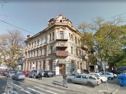 На Александровском проспекте появится нова мансарда, а на Преображенской дом Тимченко станет "торгово-офисным"