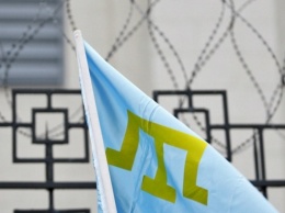 Арестованного в Крыму на 15 суток крымского татарина «осудили» за пост в соцсети (ВИДЕО)