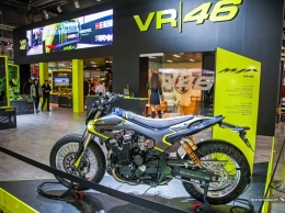 EICMA-2017: Валентино Росси показал свой спорт-кастом Yamaha MYA VR46