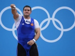 Российский олимпиец отстранен от соревнований из-за допинга