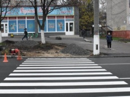 Почему пешеходные переходы в Чернигове рисуют «не там»?