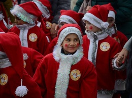 Восьмой Мороз-Парад в Ялте собрал более семисот участников