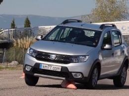 Renault Sandero Stepway провалил «лосиный» тест
