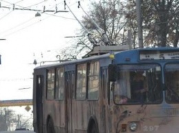 С 1 февраля в Сумах подорожает проезд в троллейбусах и автобусах