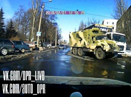 В оккупированном Донецке военный грузовик попал в ДТП