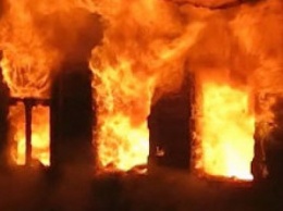 В Кременчугском районе местный житель самостоятельно потушил пожар в своем доме