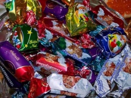 В Запорожской области вор украл постельное белье и съел конфеты