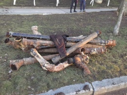 На Николаевщине рецидивисты похитили 34 метра труб из жилого дома