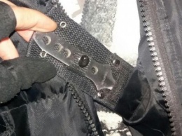 В Бахмуте группой реагирования полиции был изъят нож у несовершеннолетнего