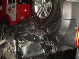 ДТП на Павлоградщине: иномарка врезалась в дорожный отбойник