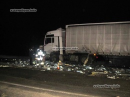 ДТП на Полтавщине: в столкновении двух грузовиков MAN и Iveco травмированы водители. ФОТО
