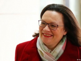 Андреа Налес станет первой женщиной-главой немецких социал-демократов