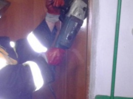 Кременчугские пожарные спасали пенсионерку при помощи УШМ (ФОТО)