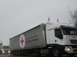 В зону АТО проехали 36 автомобилей с гуманитарной помощью от международных организаций