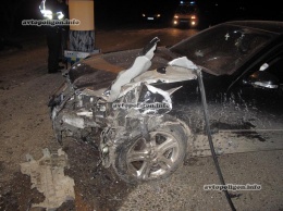 ДТП на Буковине: пьяный(?) на Mercedes столкнулся с ВАЗом - погиб пассажир. ФОТО