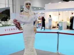 Невеста из мастики: Торт в виде невесты за $1 млн испекли в Дубае