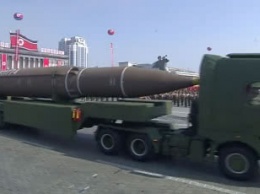 На параде в КНДР показали новые межконтинентальные баллистические ракеты