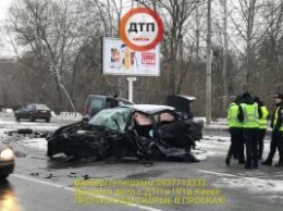 В Киеве погиб полицейский: опубликовано видео жуткой аварии