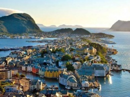 Через семь лет Норвегия полностью откажется от транспорта с ДВС