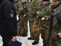 Полиция Славянска тренировалась защищать административные здания