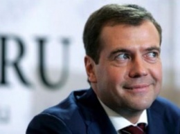 Медведев хочет запретить Google в России
