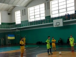 Футбольный уик-энд для ДЮСШ Мирнограда: 3 матча - 2 победы (детально)