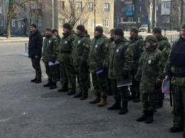 Полицейские и участники общественных формирований Доброполья совместно обеспечивают безопасность граждан