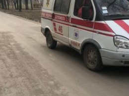 В Кривом Роге под колеса скорой помощи попали бабушка с ребенком (ФОТО)