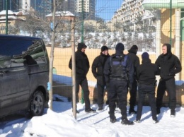 Полиция задержала титушек, напавших на людей с газовыми баллончиками (ФОТО)