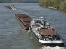 Украинское Дунайское пароходство переводит свой флот под флаг Словакии