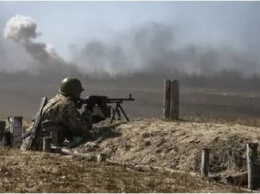 Силы АТО отбили атаку боевиков на Светлодарской дуге