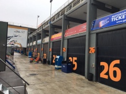 Тесты Moto2/Moto3: Каталонию и Муджелло засыпало снегом, Валенсию заливает дождем