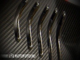 Технологии MotoGP: Карбон в мотоспорте - высшая инженерия против несовершенства человека