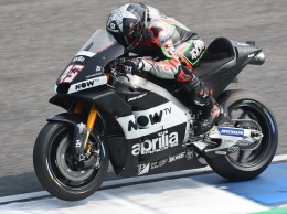 MotoGP: Четыре полностью новых Aprilia RS-GP поселились в гараже на тестах IRTA в Катаре